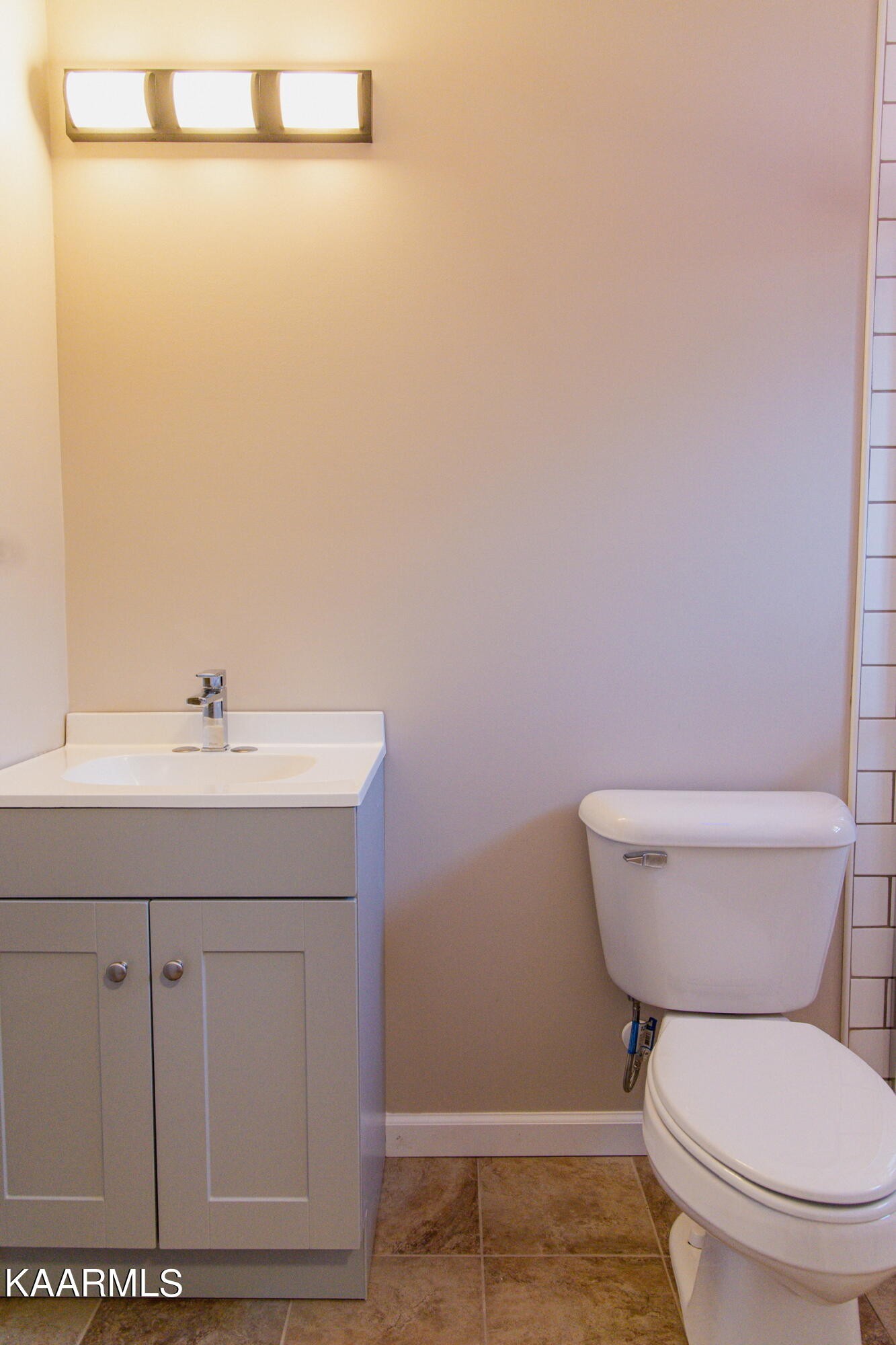 672 Swan Pond Cir Road Harriman, TN 37748 - Photo 17 of 30