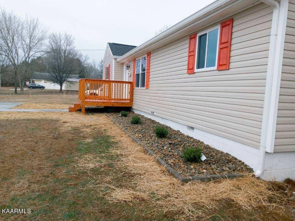 672 Swan Pond Cir Road Harriman, TN 37748 - Photo 4 of 30