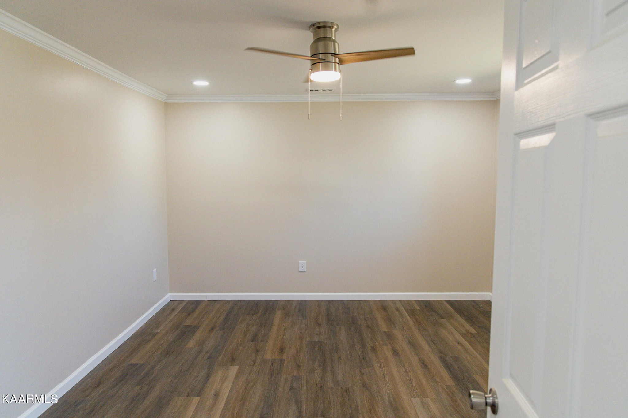 672 Swan Pond Cir Road Harriman, TN 37748 - Photo 10 of 30