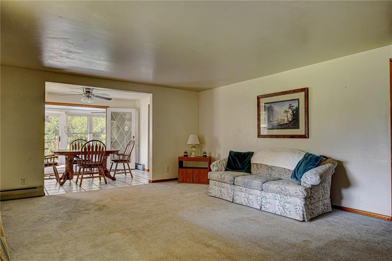 270 West Allegheny Road Imperial, PA 15126 - Photo 9 of 20 Gallery Image 9
