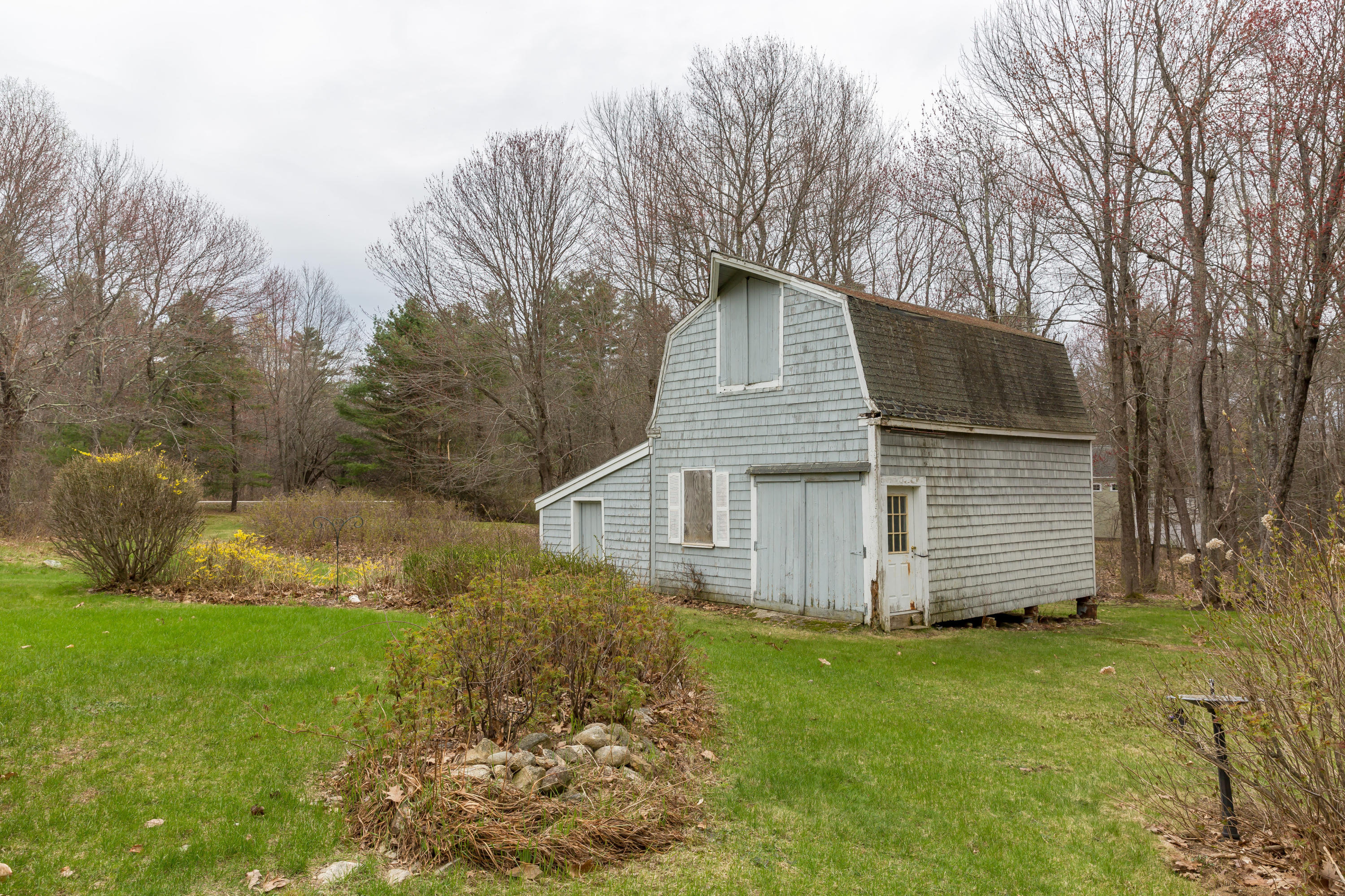64 Babbidge Road Falmouth, ME 04105 - Photo 3 of 42 64 Babbidge Rd Falmouth ME-print-003-39-
