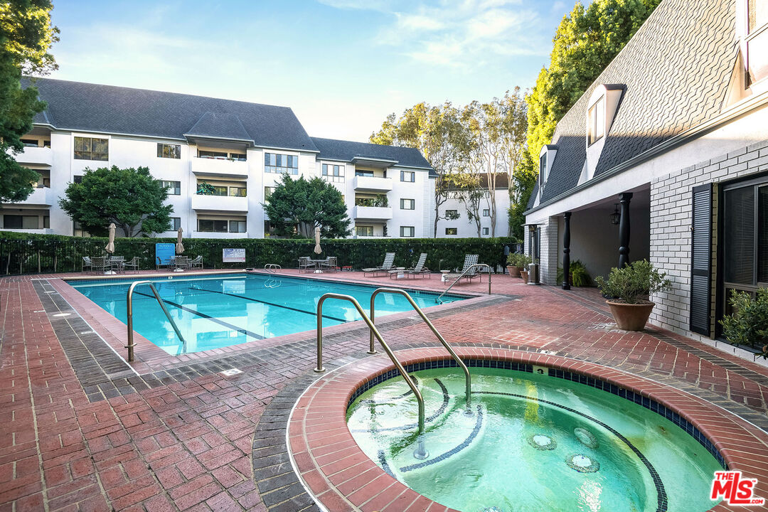 647 Wilcox Avenue, Unit 3G Los Angeles, CA 90004 - Photo 27 of 29