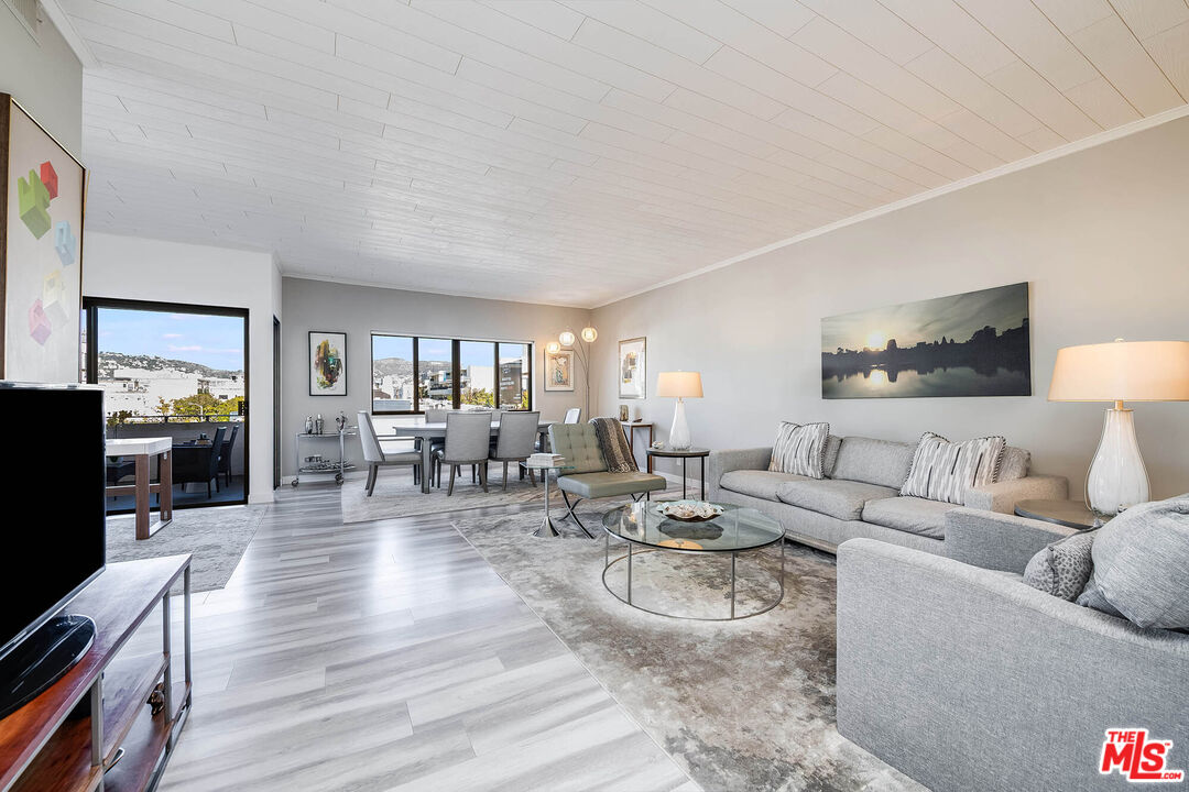 647 Wilcox Avenue, Unit 3G Los Angeles, CA 90004 - Photo 7 of 29