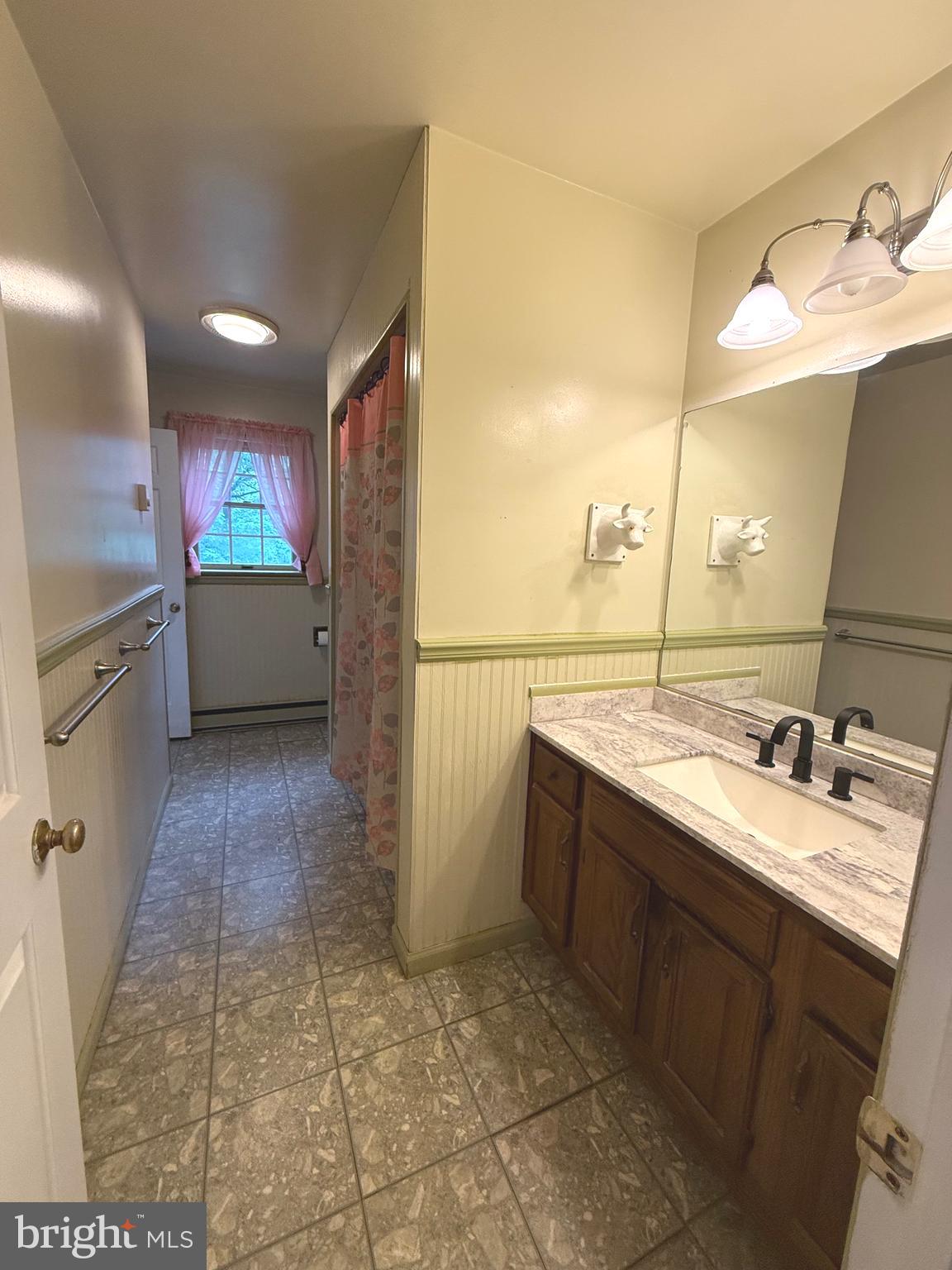 4951 Bossler Road Elizabethtown, PA 17022 - Photo 12 of 43 Gallery Image 12