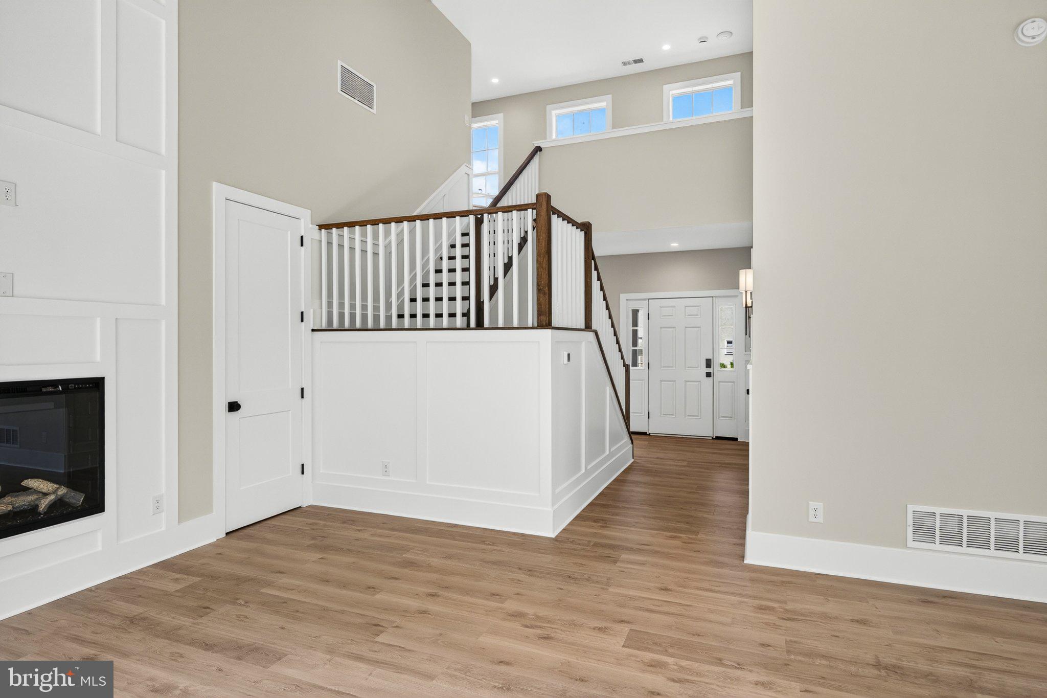 2069 Dutton Mill Road Newtown Square, PA 19073 - Photo 14 of 70 Inviting entryway with elegant staircase.