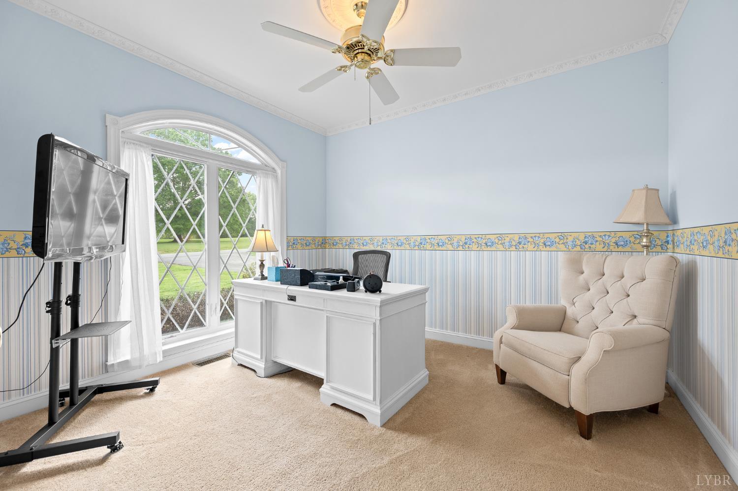 200 North Branch Road Bedford, VA 24523 - Photo 27 of 52 a living room with furniture and a large window