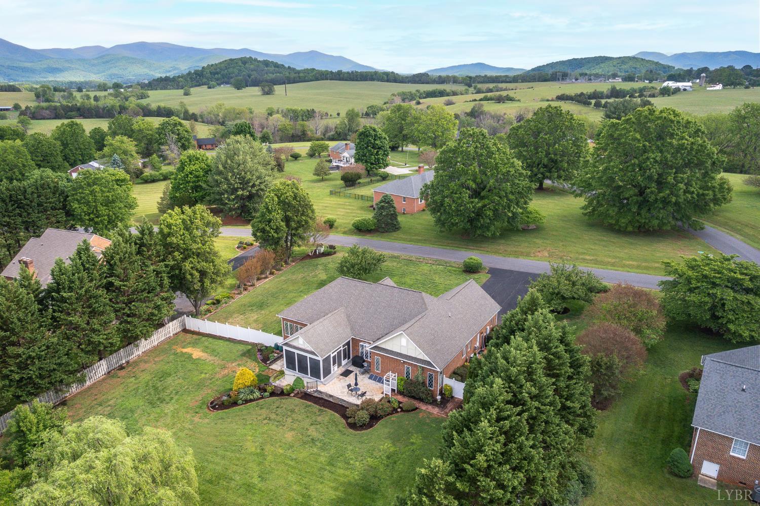 200 North Branch Road Bedford, VA 24523 - Photo 41 of 52 an aerial view of a house with garden