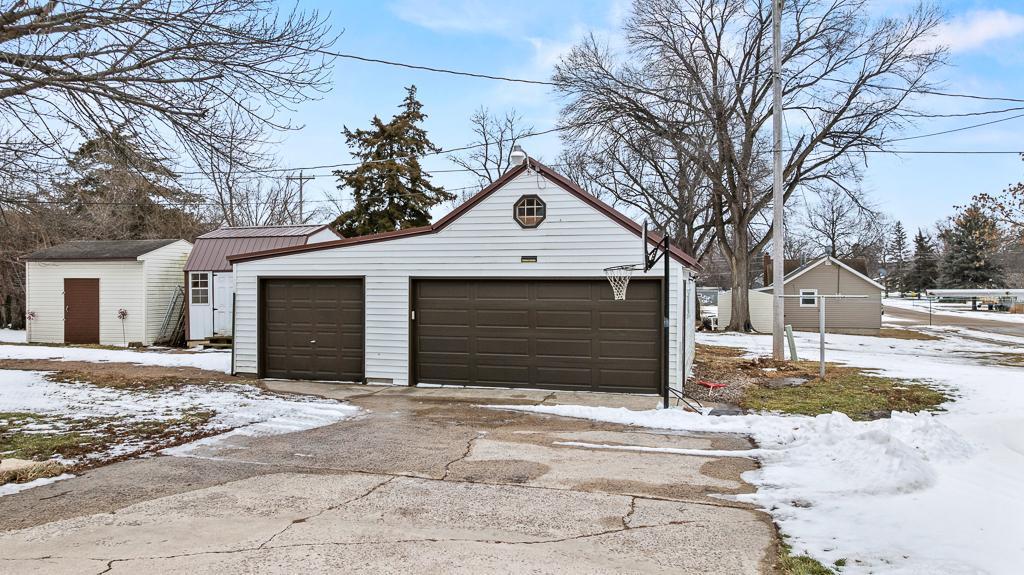 855 9th Avenue Granite Falls, MN 56241 - Photo 10 of 43