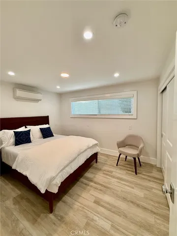 $7,995 | 827 Cliff Drive, Laguna Beach, CA 92651