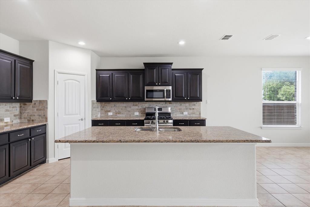 4312 Lost Creek Road Denton, TX 76210 - Photo 15 of 40