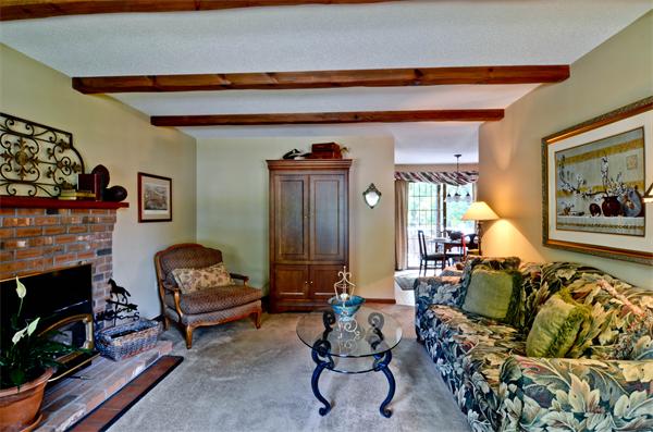10 Wayne Road Milford, MA 01757 - Photo 6 of 15 Gallery Image 6