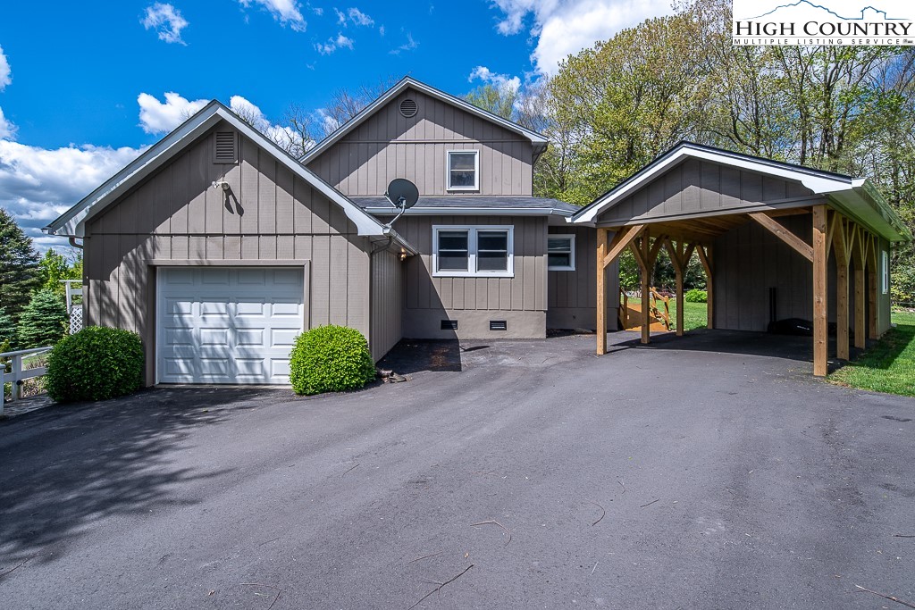 357 Fox Ridge Drive West Jefferson, NC 28694 - Photo 40 of 45 Gallery Image 40