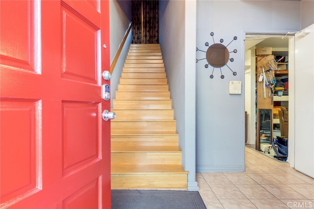 4220 Toland Way Los Angeles, CA 90065 - Photo 39 of 49 a view of an entryway