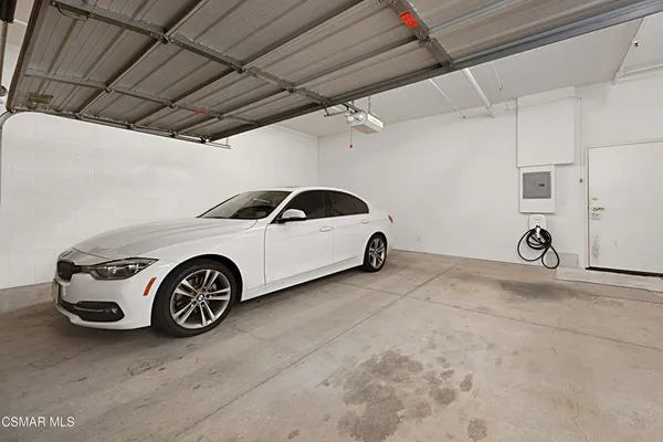 $1,399,000 | 1217 Yale Street, Unit 103, Santa Monica, CA 90404