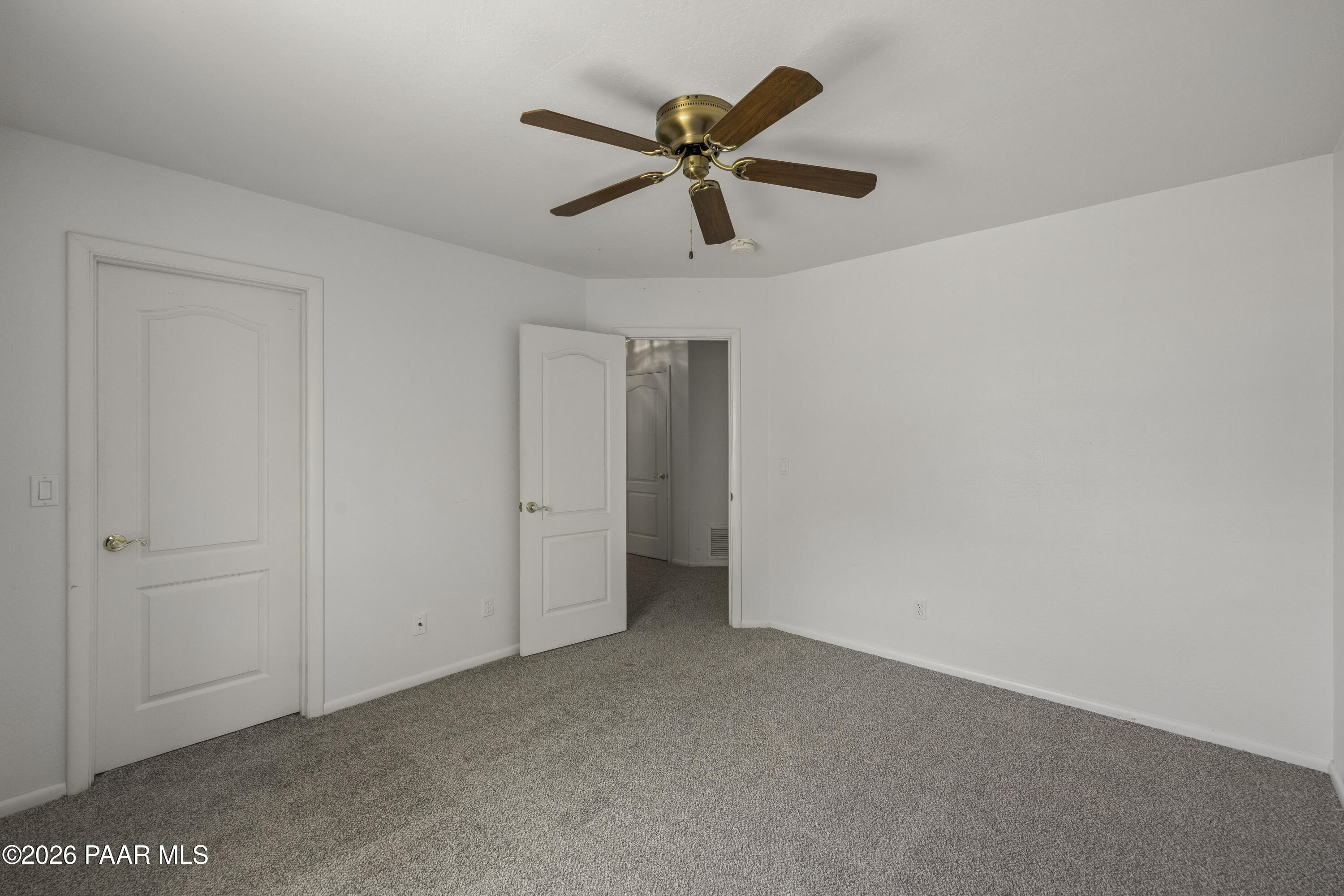 1891 Meadowridge Road Prescott, AZ 86305 - Photo 30 of 50 171-Bedroom 1