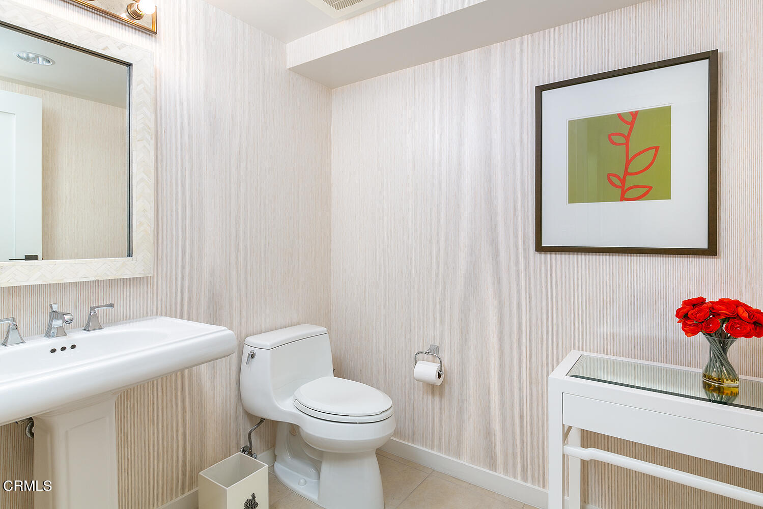 920 Granite Drive, Unit 103 Pasadena, CA 91101 - Photo 20 of 33 a bathroom with a toilet sink and mirror