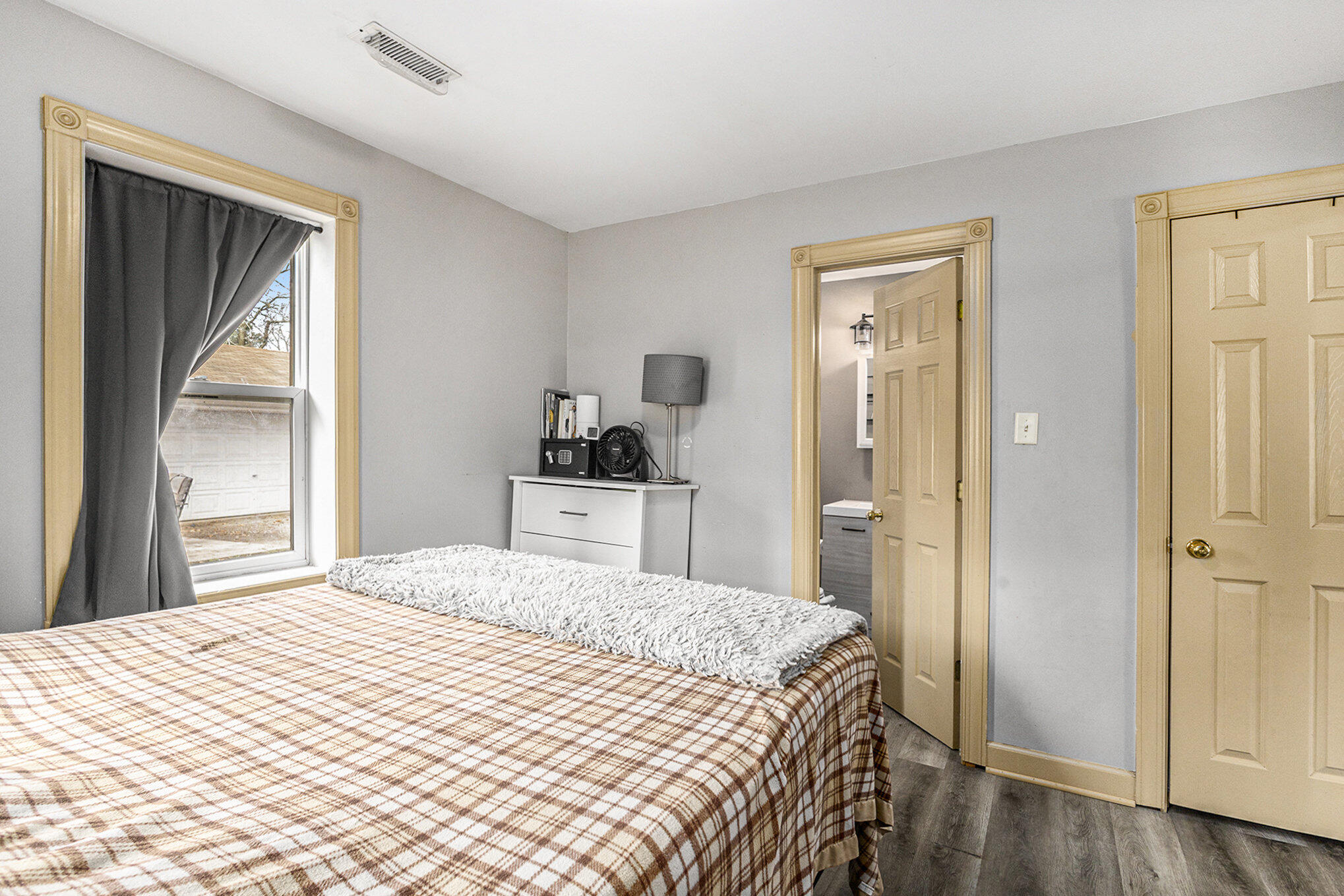 9784 North Ahlgrim Street Demotte, IN 46310 - Photo 16 of 18 2038x1359