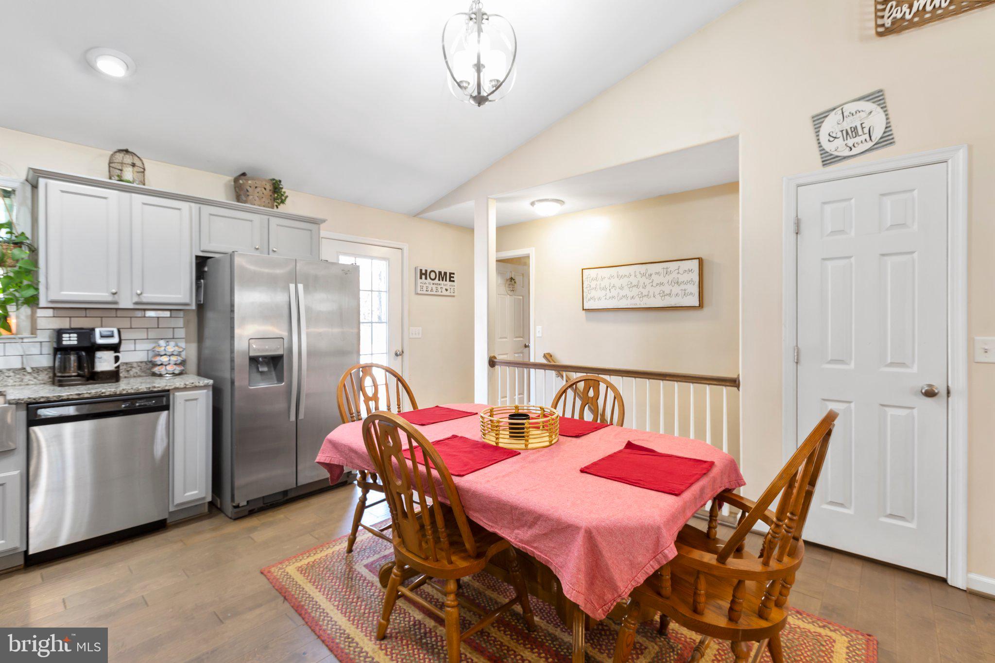 2906 Minor Road Bumpass, VA 23024 - Photo 17 of 48 Dining area