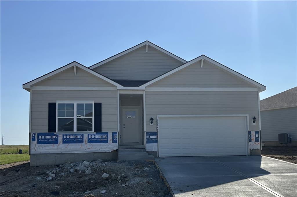 17746 Red Bird Street Gardner, KS 66030 - Photo 3 of 37