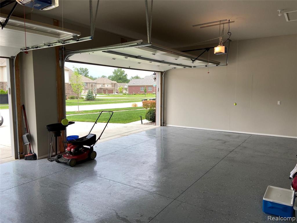 3712 McComb Drive Rochester Hills, MI 48307 - Photo 5 of 29