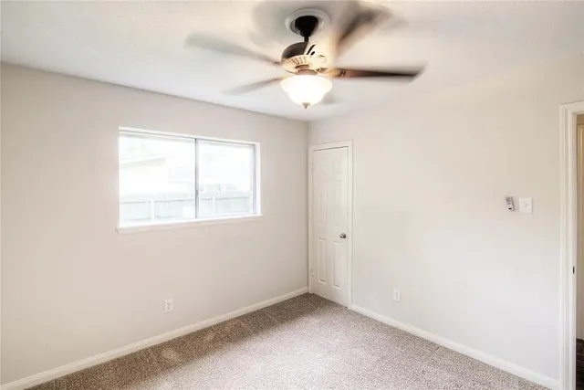 $2,200 | 1915 Solomon Street, Waller, TX 77484