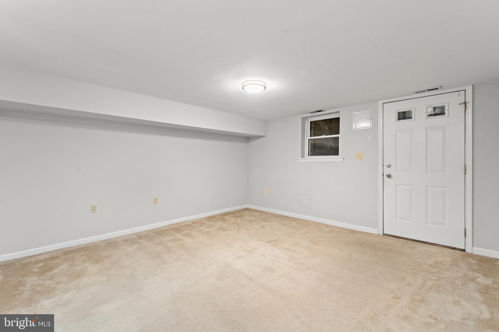 3612 Rock Creek Church Road Northwest, Unit LWR Washington, DC 20010 - Photo 7 of 19 a view of an empty room