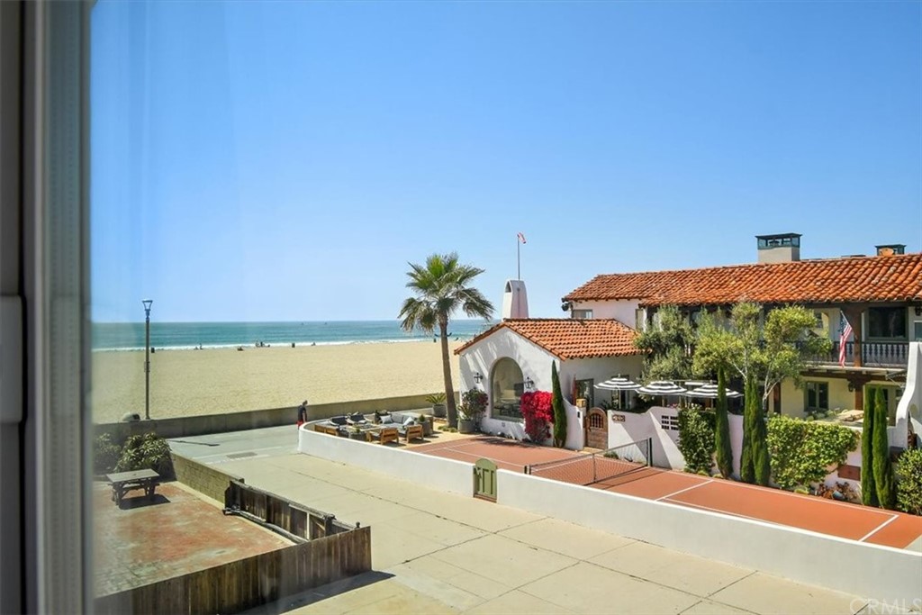 16 23rd Street Hermosa Beach, CA 90254 - Photo 20 of 35