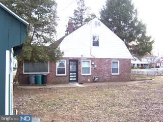2027 Wharton Road Glenside, PA 19038 - Photo 2 of 6 Gallery Image 2