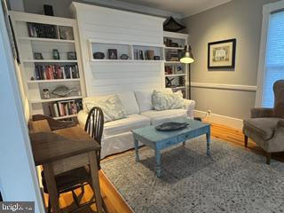 1109 Locust Street Cambridge, MD 21613 - Photo 29 of 55 Main floor bedroom, Murphy bed & Built ins
