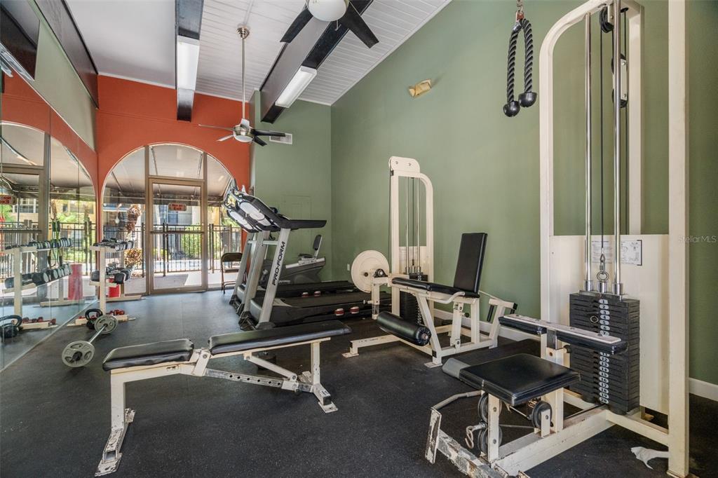107 South Obrien Street, Unit 217 Tampa, FL 33609 - Photo 31 of 39 a room with gym equipment