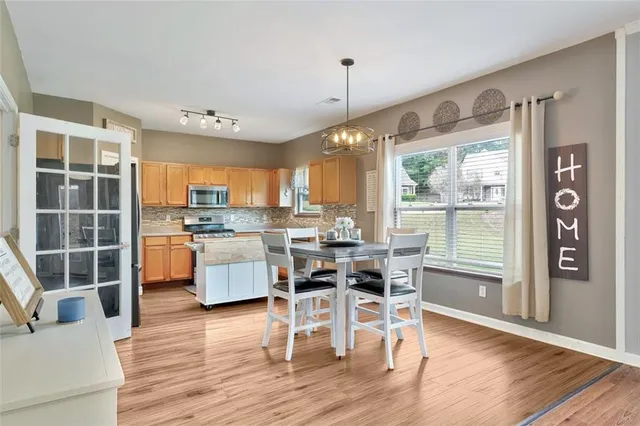 $569,999 | 410 Blackwood Lane, Suwanee, GA 30024