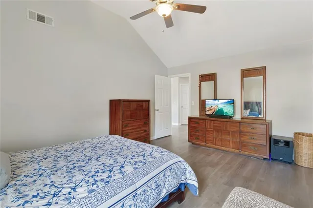 $569,999 | 410 Blackwood Lane, Suwanee, GA 30024