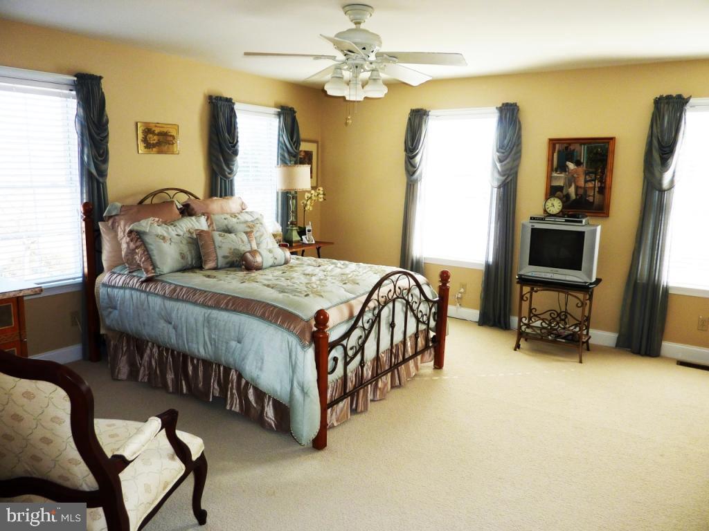 62 Farmview Lane Lititz, PA 17543 - Photo 30 of 44 Gallery Image 30