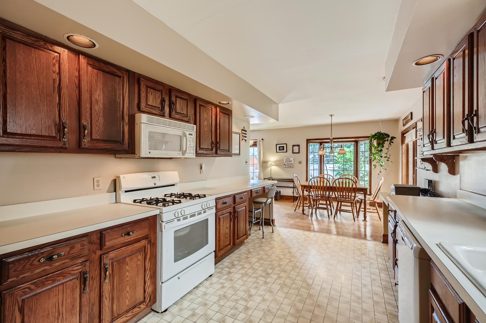 1275 Elizabeth Street Crete, IL 60417 - Photo 11 of 27