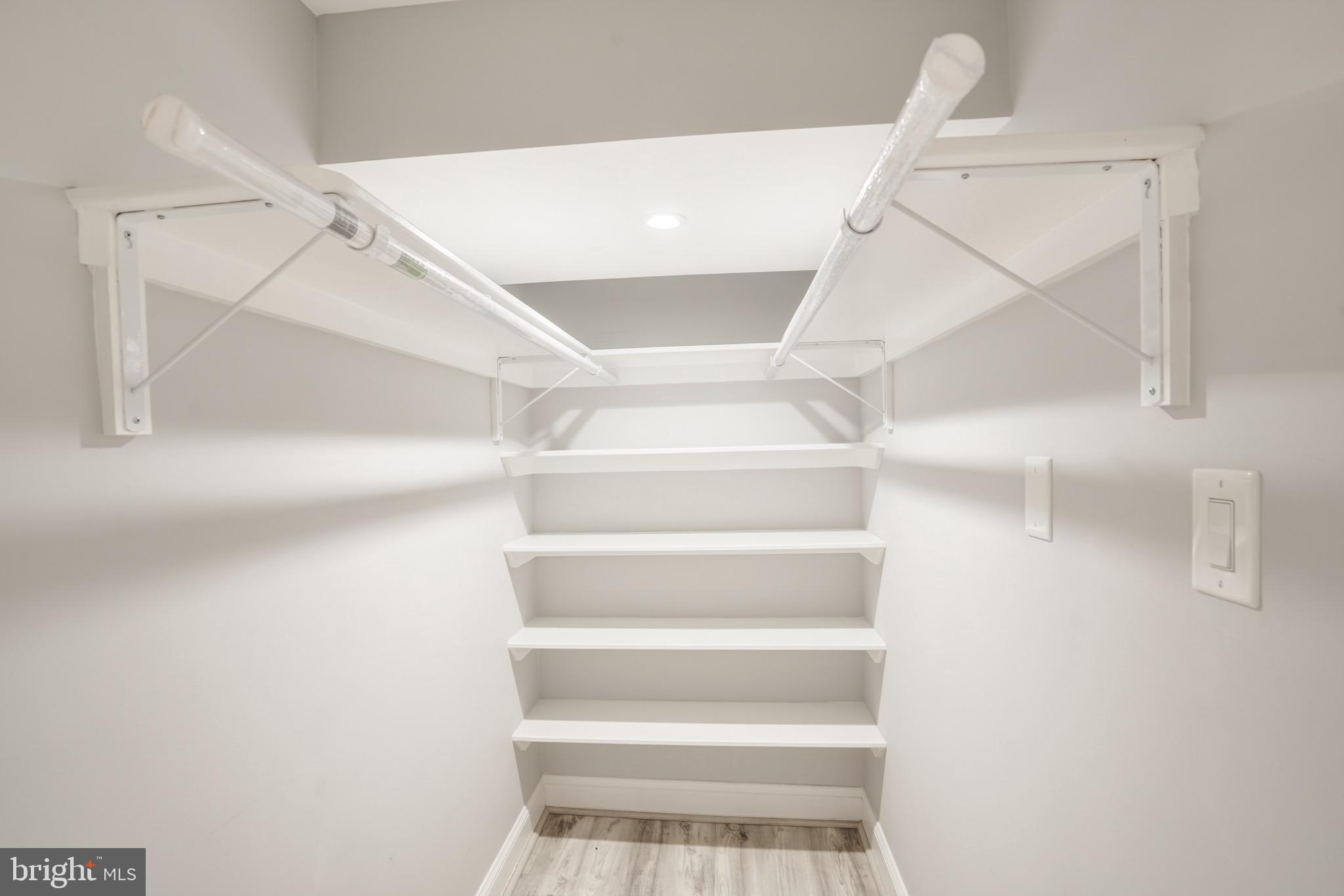 3817 Cathedral Avenue Northwest, Unit GARDEN Washington, DC 20016 - Photo 26 of 33 a view of entryway