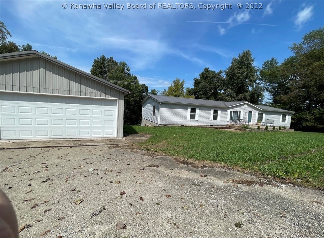 145 Cedar Valley Road Ripley, WV 25271 - Photo 2 of 23 Gallery Image 2