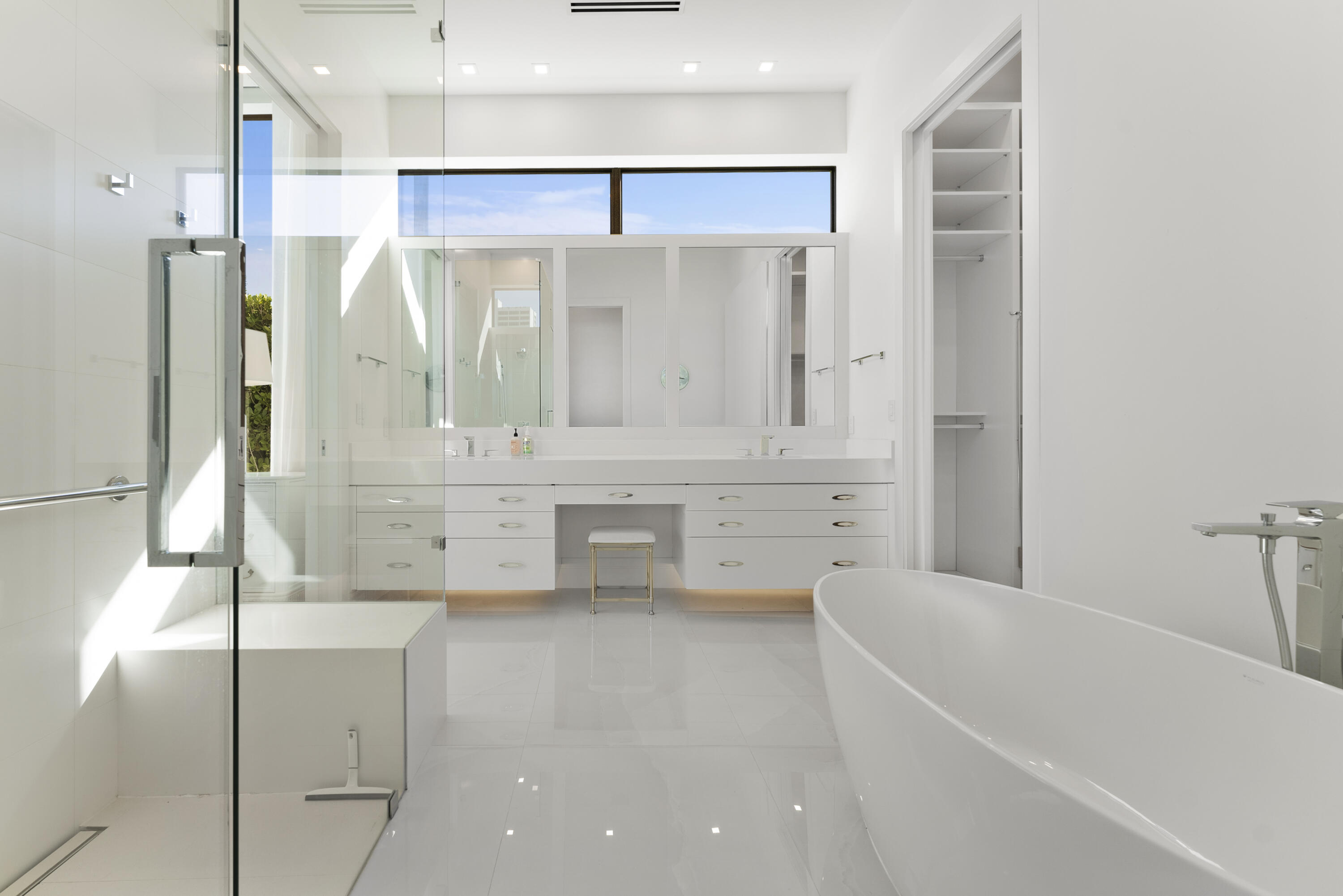 811 Granada Drive Boca Raton, FL 33432 - Photo 29 of 40 DSC05584