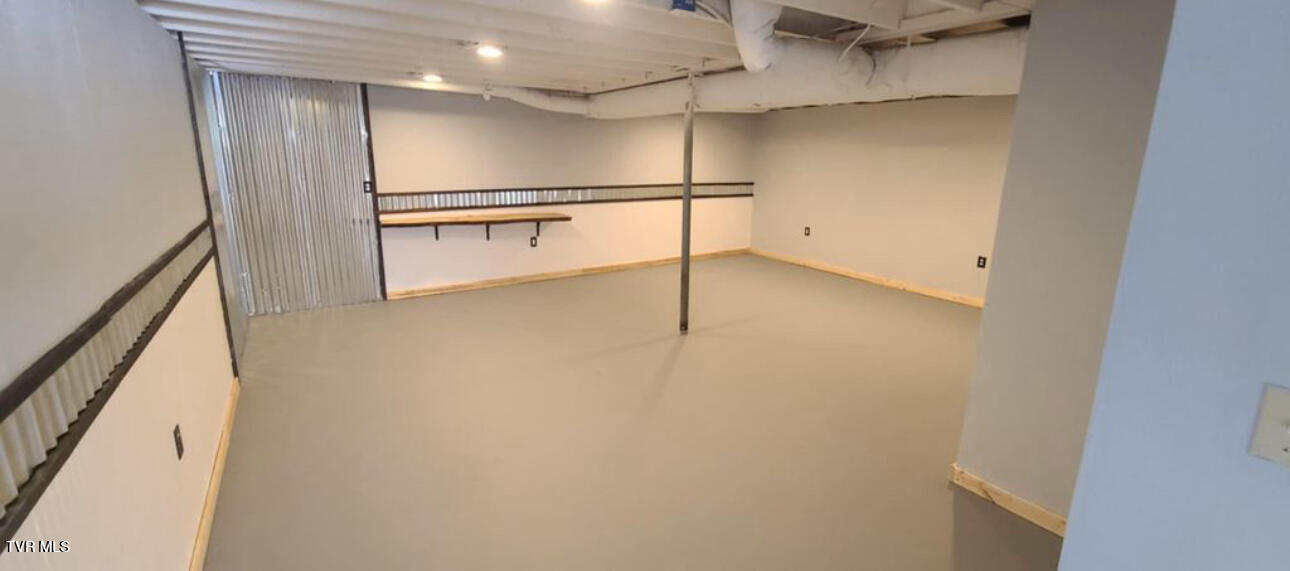 2928 Mynatt Road Knoxville, TN 37918 - Photo 13 of 15 IMG_8650