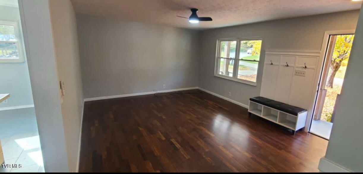 2928 Mynatt Road Knoxville, TN 37918 - Photo 2 of 15 IMG_8653