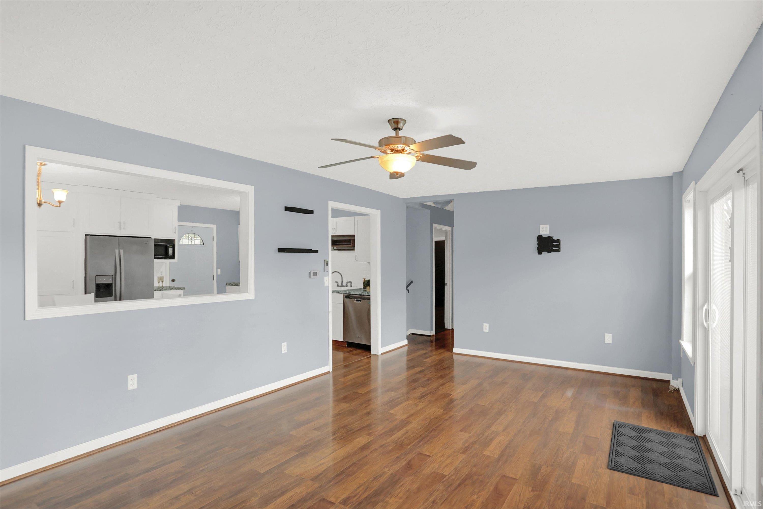 955 Kelley Road Frankfort, IN 46041 - Photo 10 of 36 Gallery Image 10