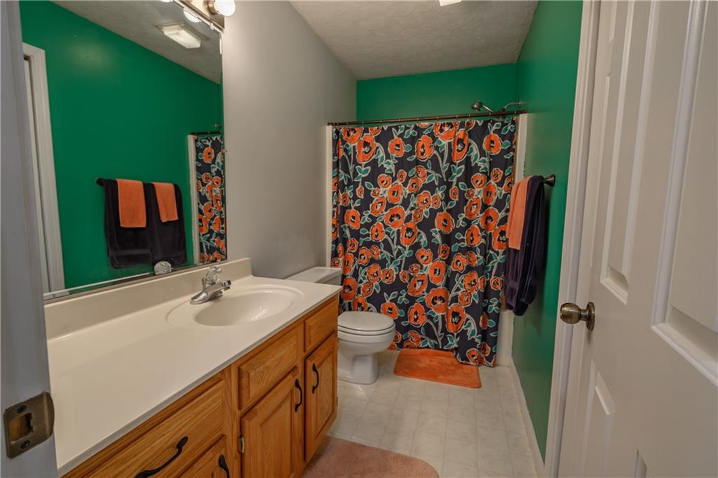 3381 Briar Ridge Way Columbus, IN 47203 - Photo 21 of 36 Gallery Image 21