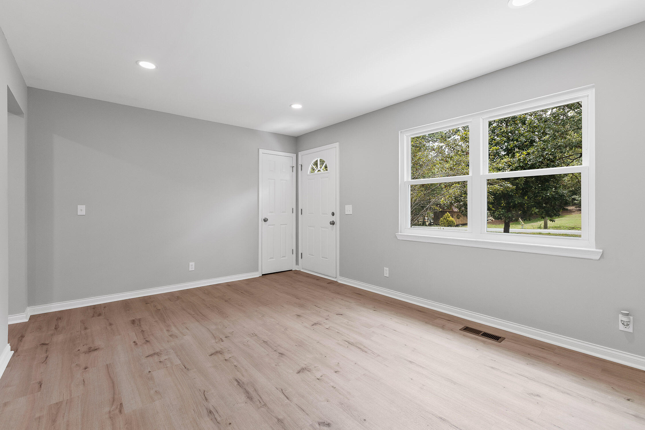 1497 Mill Wee Hollow Road Chickamauga, GA 30707 - Photo 13 of 31 1497 Mill Wee Hollow Rd-14