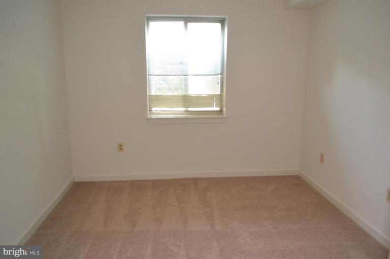 126 West Barre Street, Unit R Baltimore, MD 21201 - Photo 11 of 25 Bedroom