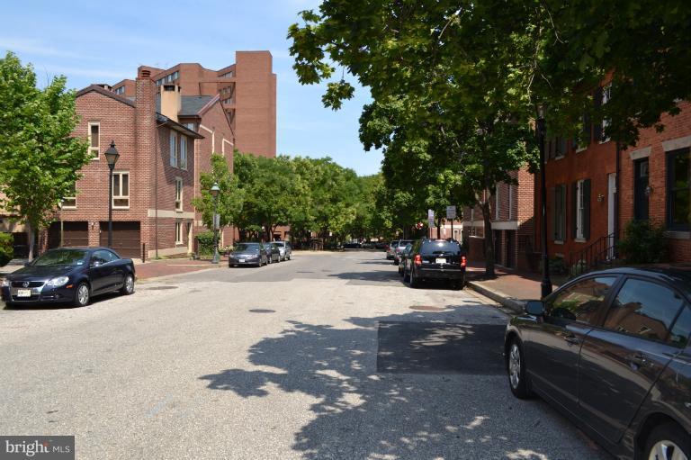 126 West Barre Street, Unit R Baltimore, MD 21201 - Photo 25 of 25 Exterior (General)