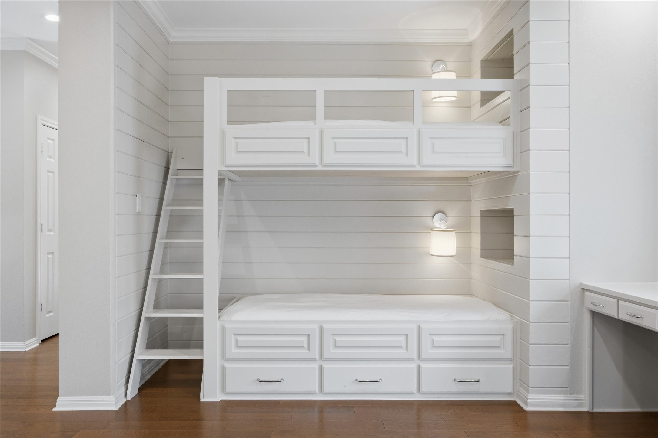 5705 Carry Back Lane Austin, TX 78746 - Photo 27 of 39 a view of closet