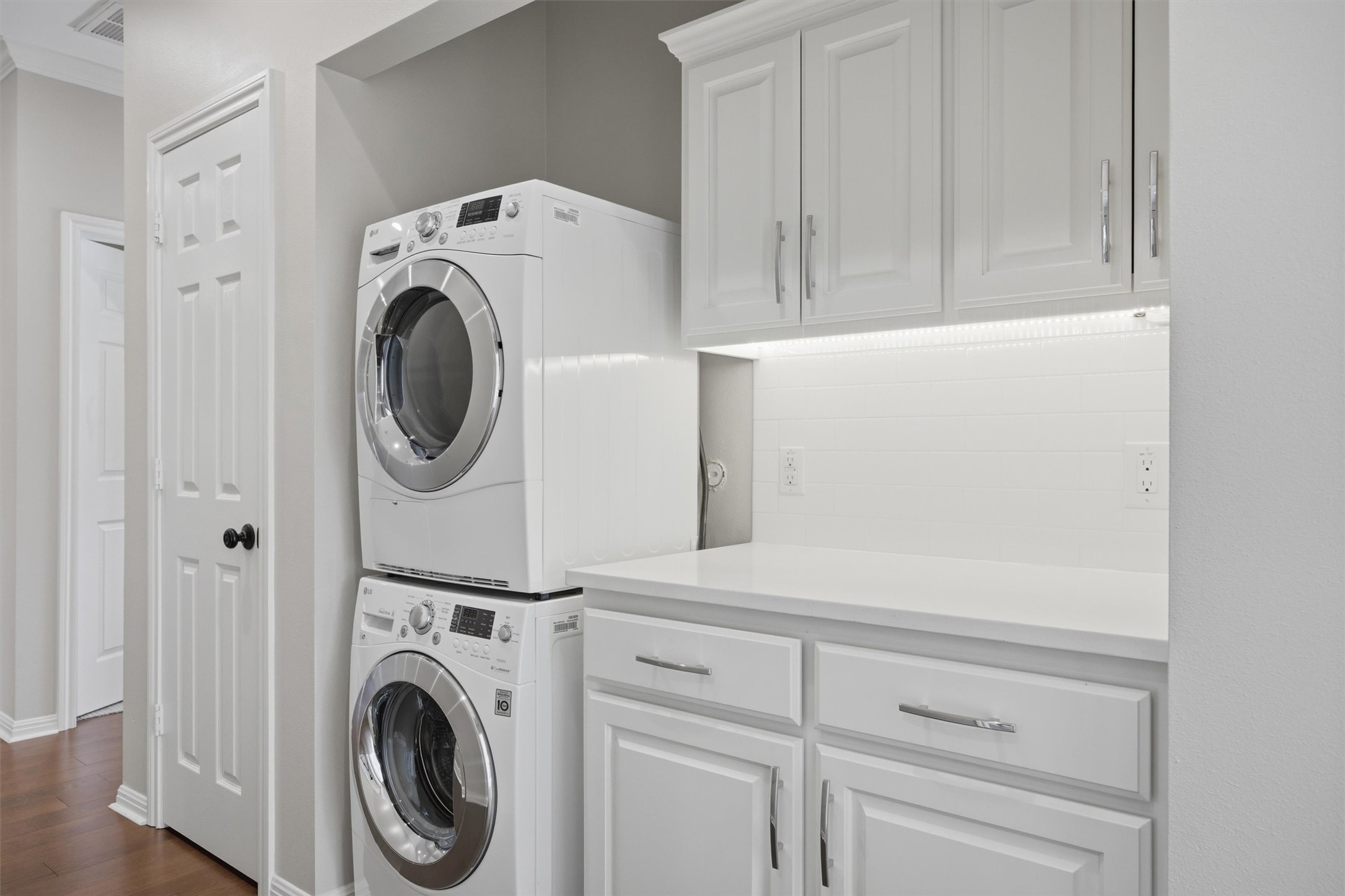 5705 Carry Back Lane Austin, TX 78746 - Photo 33 of 39 a utility room with dryer and washer