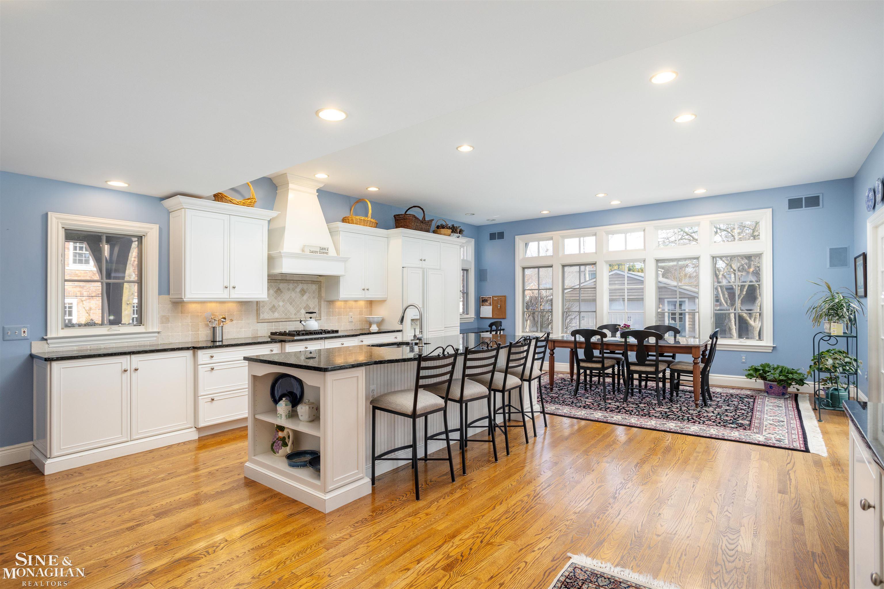532 Lincoln Road Grosse Pointe, MI 48230 - Photo 9 of 71