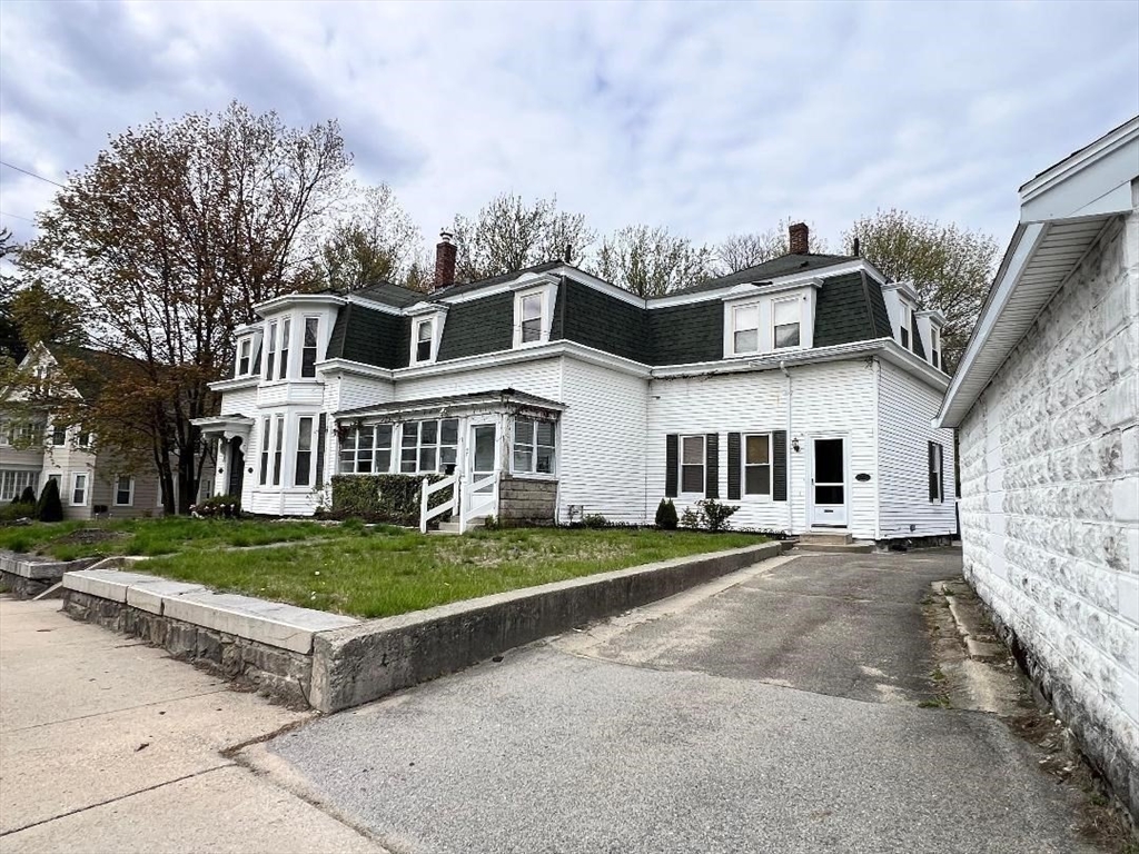95 Pelham Street, Unit 3 Methuen, MA 01844 - Photo 1 of 15