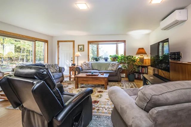 $599,900 | 1975 Birch Hill Road, Brandon, VT 05733