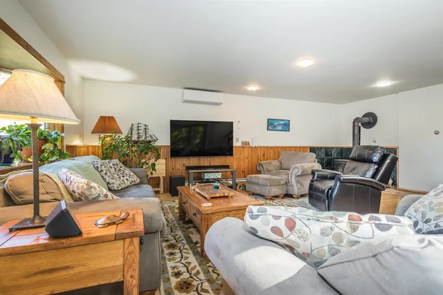 $599,900 | 1975 Birch Hill Road, Brandon, VT 05733